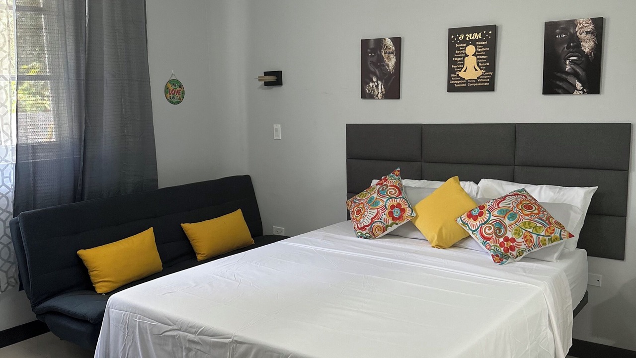 Photo of Bedroom in Stewart Town