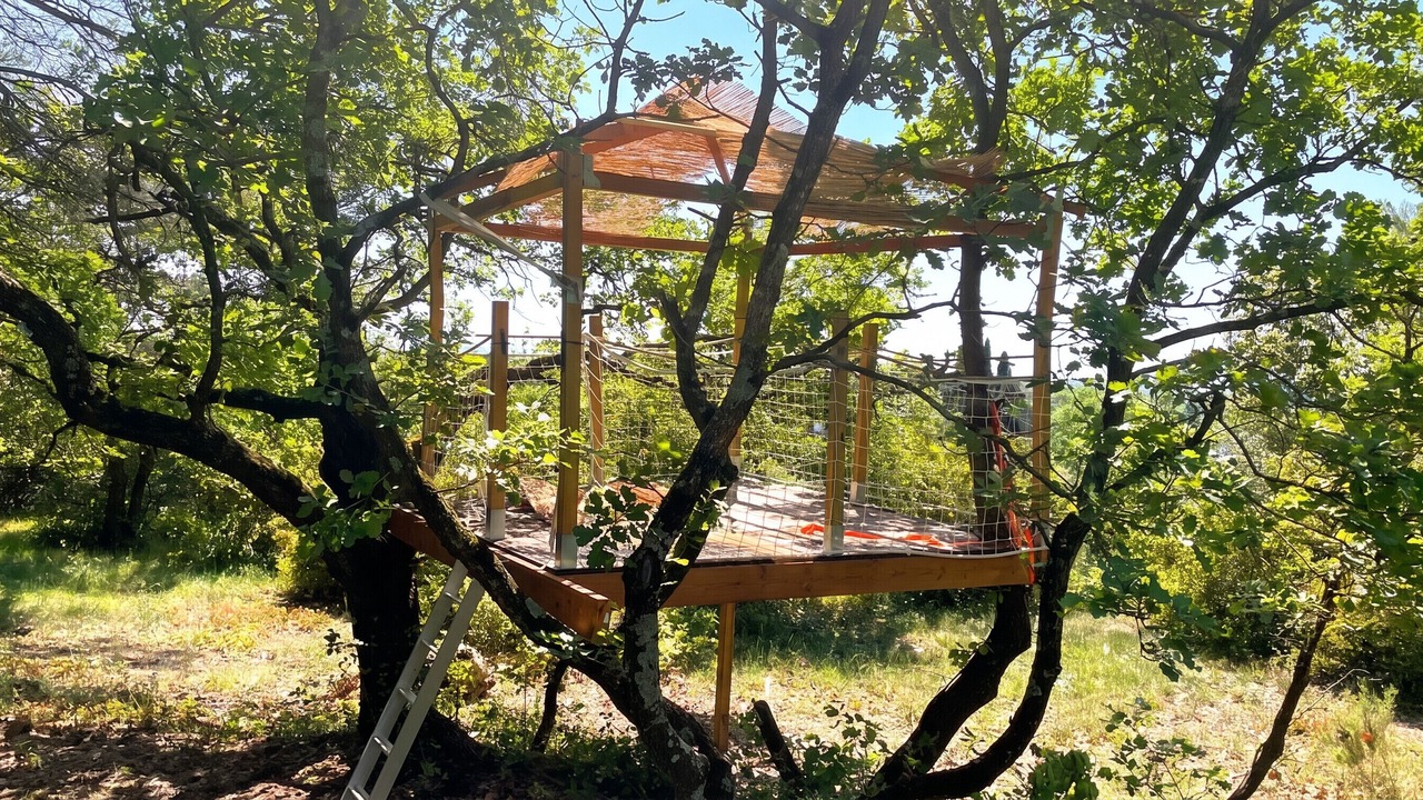 Photo of Outdoor in Velleron