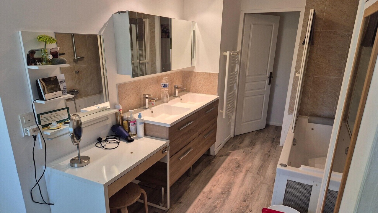Photo of Bathroom in Gonfaron