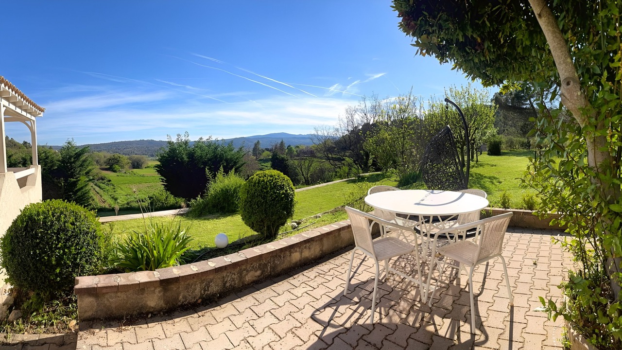 Photo of Outdoor in Rians