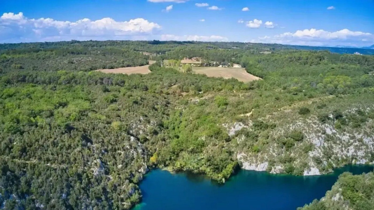 Photo of Outdoor in Saint-Laurent-du-Verdon