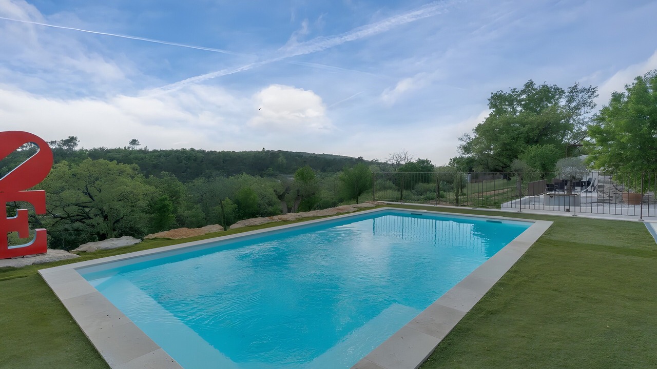 Photo of Outdoor in Esparron