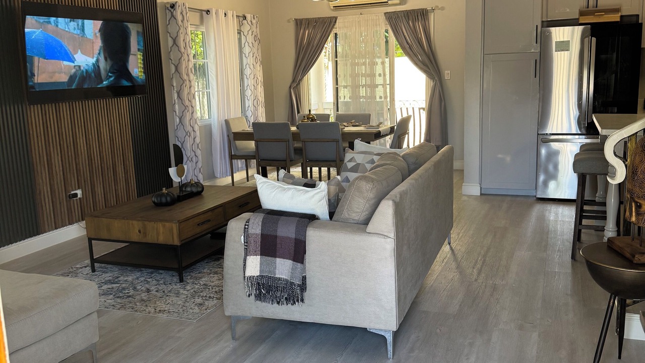 Photo of Livingroom in Windsor