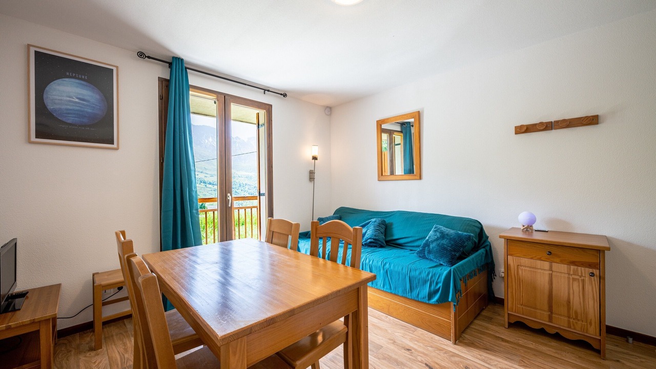 Photo of Livingroom in Albiez-Montrond