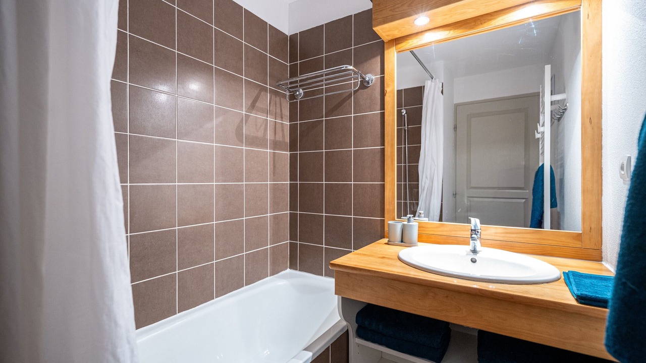 Photo of Bathroom in Albiez-Montrond