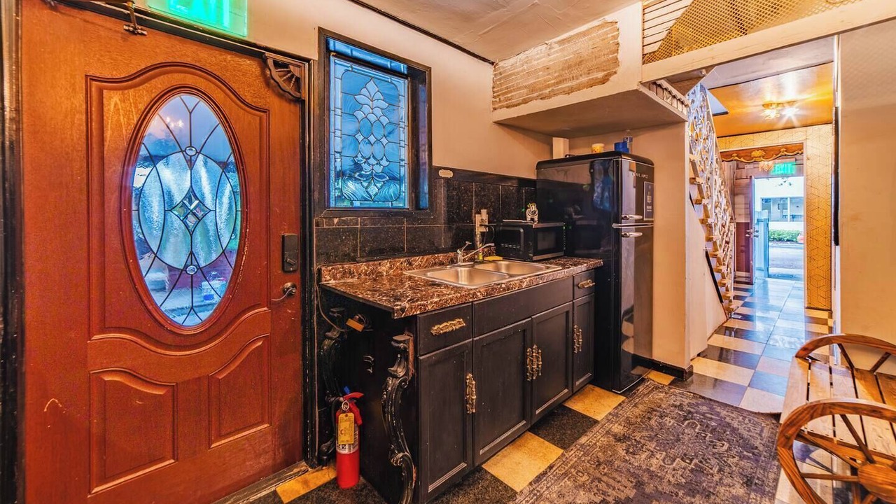 Photo of Kitchen in Midtown