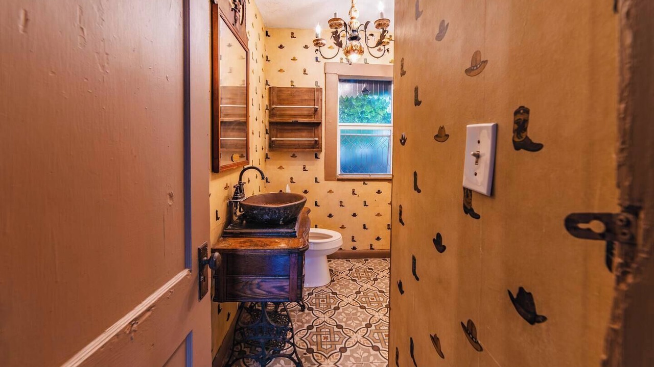 Photo of Bathroom in Midtown
