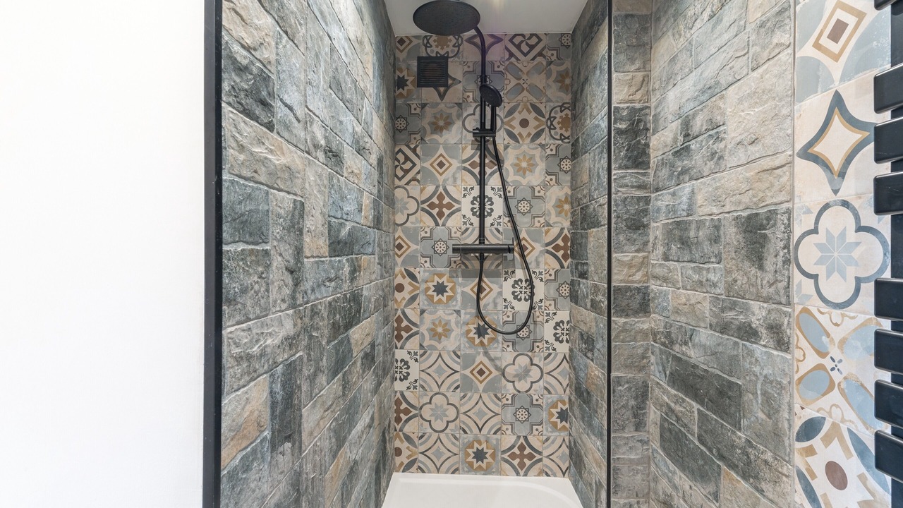Photo of Bathroom in Esparron