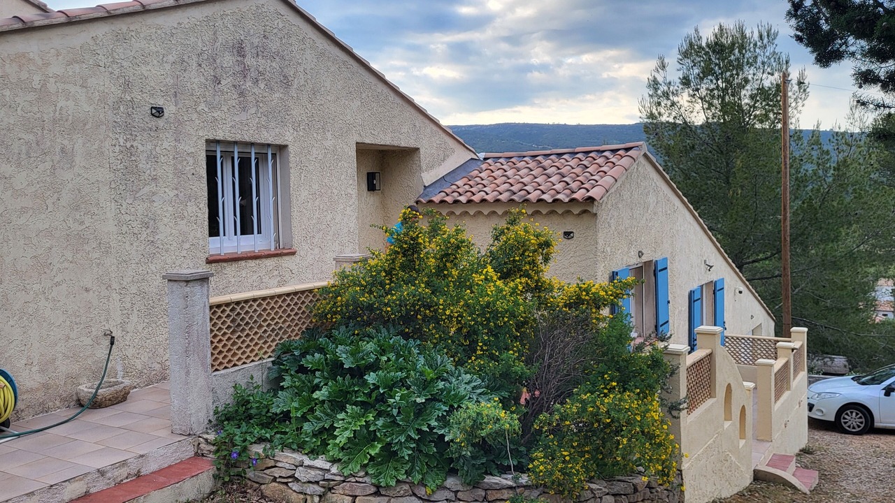 Photo of Outdoor in Gareoult