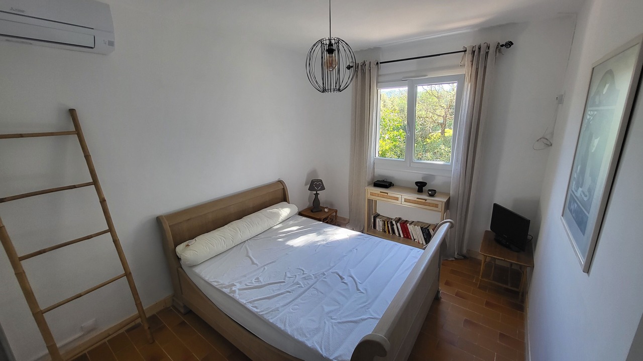 Photo of Bedroom in Gareoult