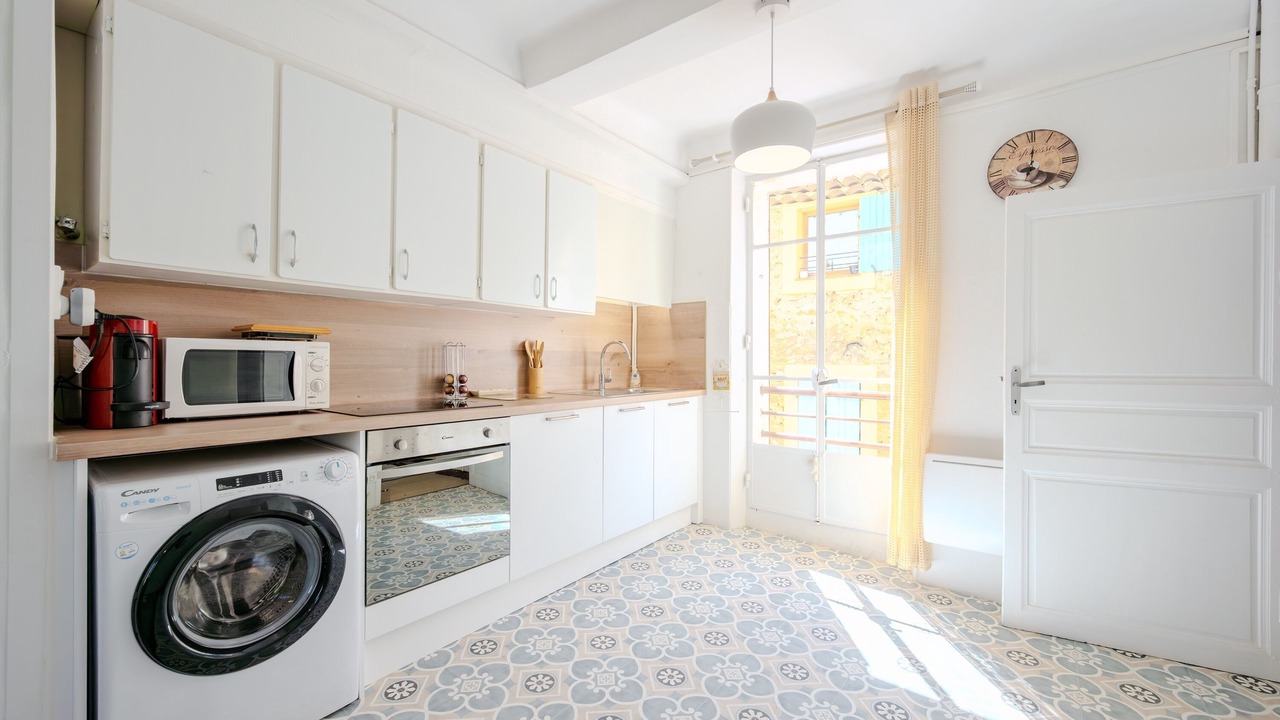 Photo of Kitchen in Entrecasteaux