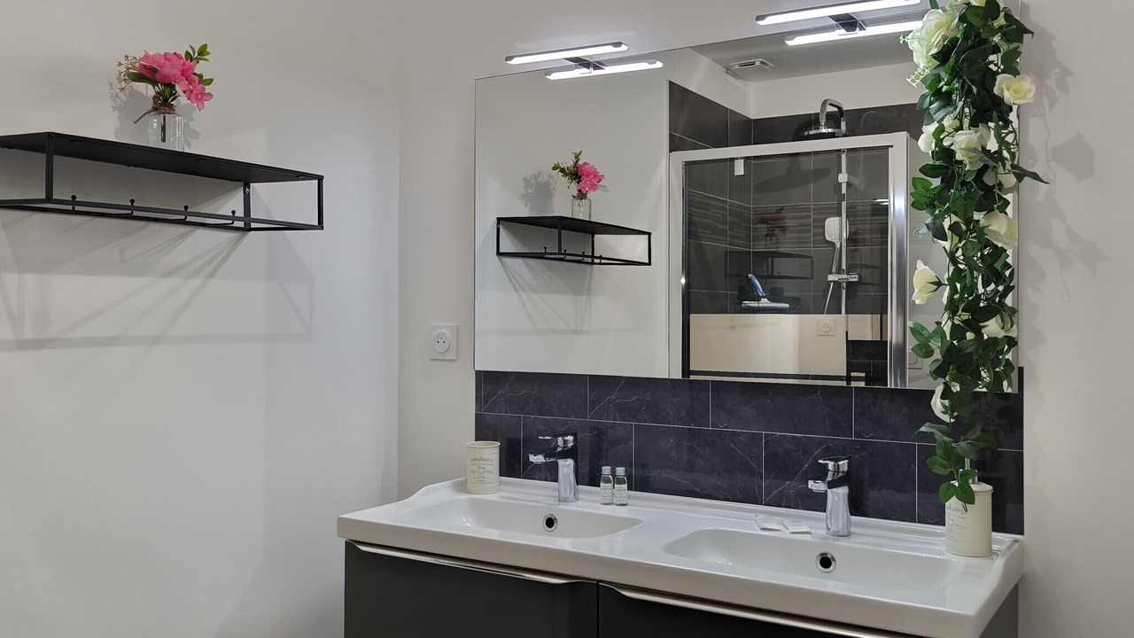 Photo of Bathroom in Riez
