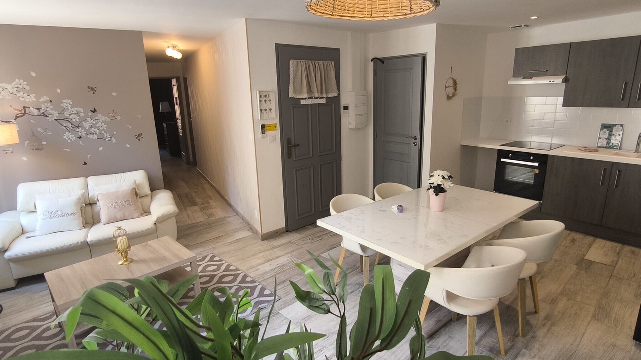 Photo of Livingroom in Riez