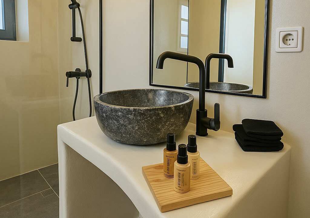 Photo of Bathroom in Akrotiri