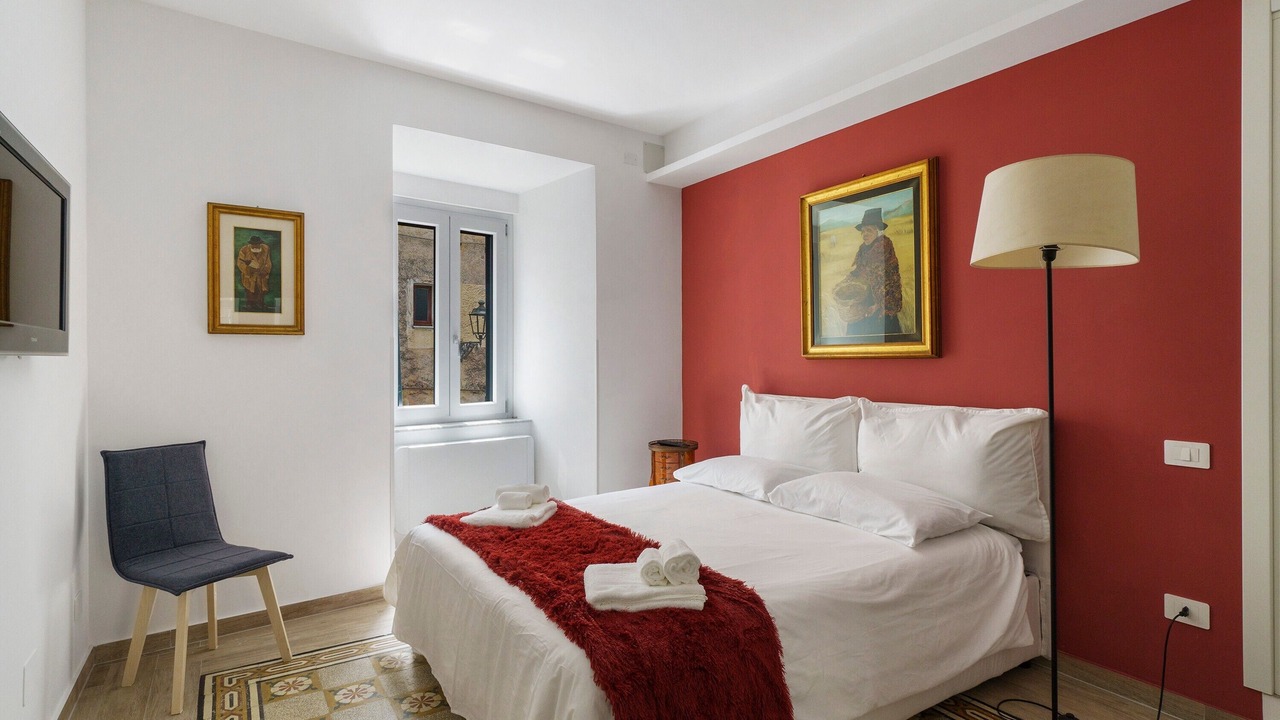 Photo of Bedroom in Historical Downtown Salerno