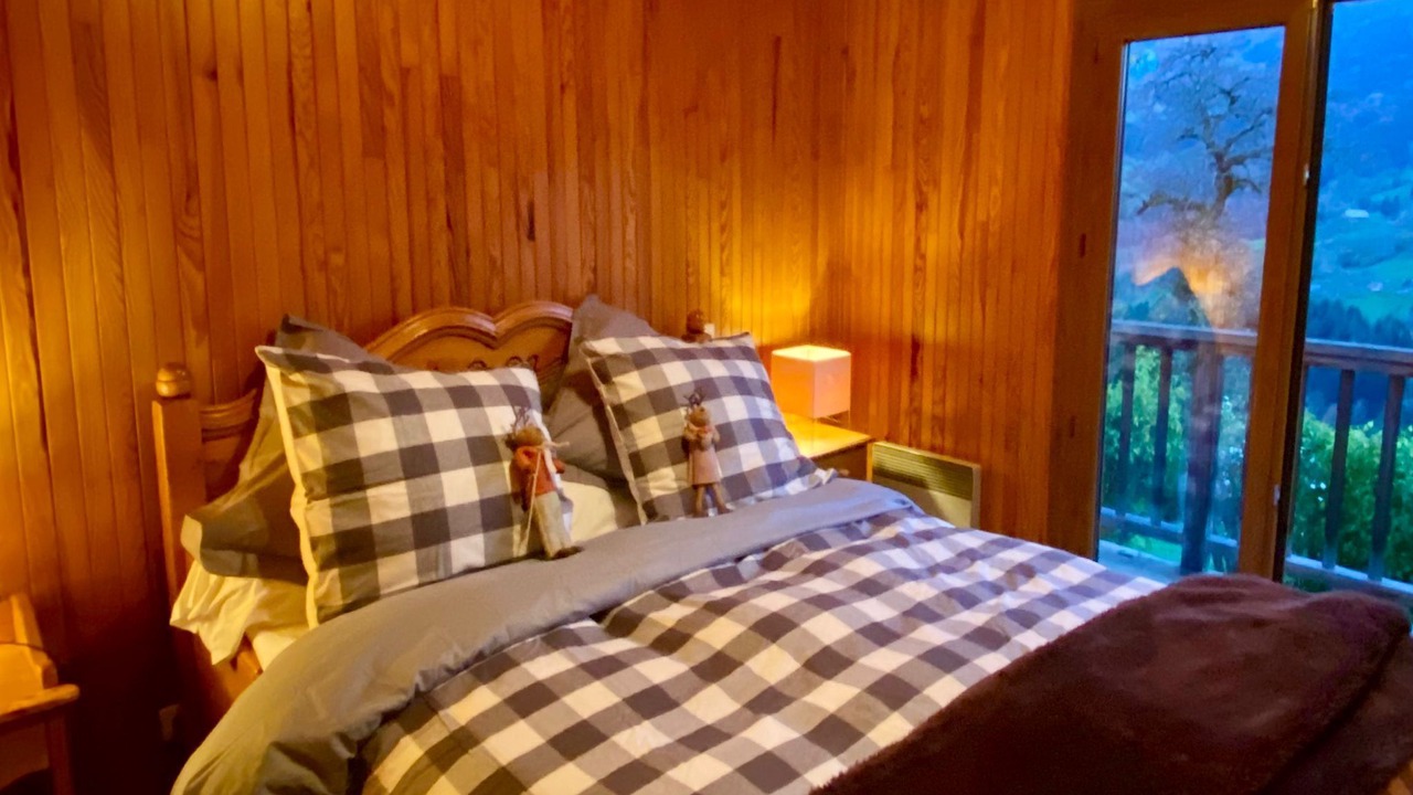 Photo of Bedroom in Les Clefs