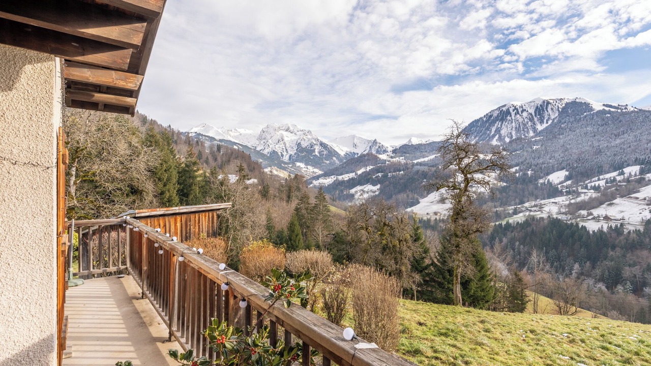 Photo of Outdoor in Les Clefs
