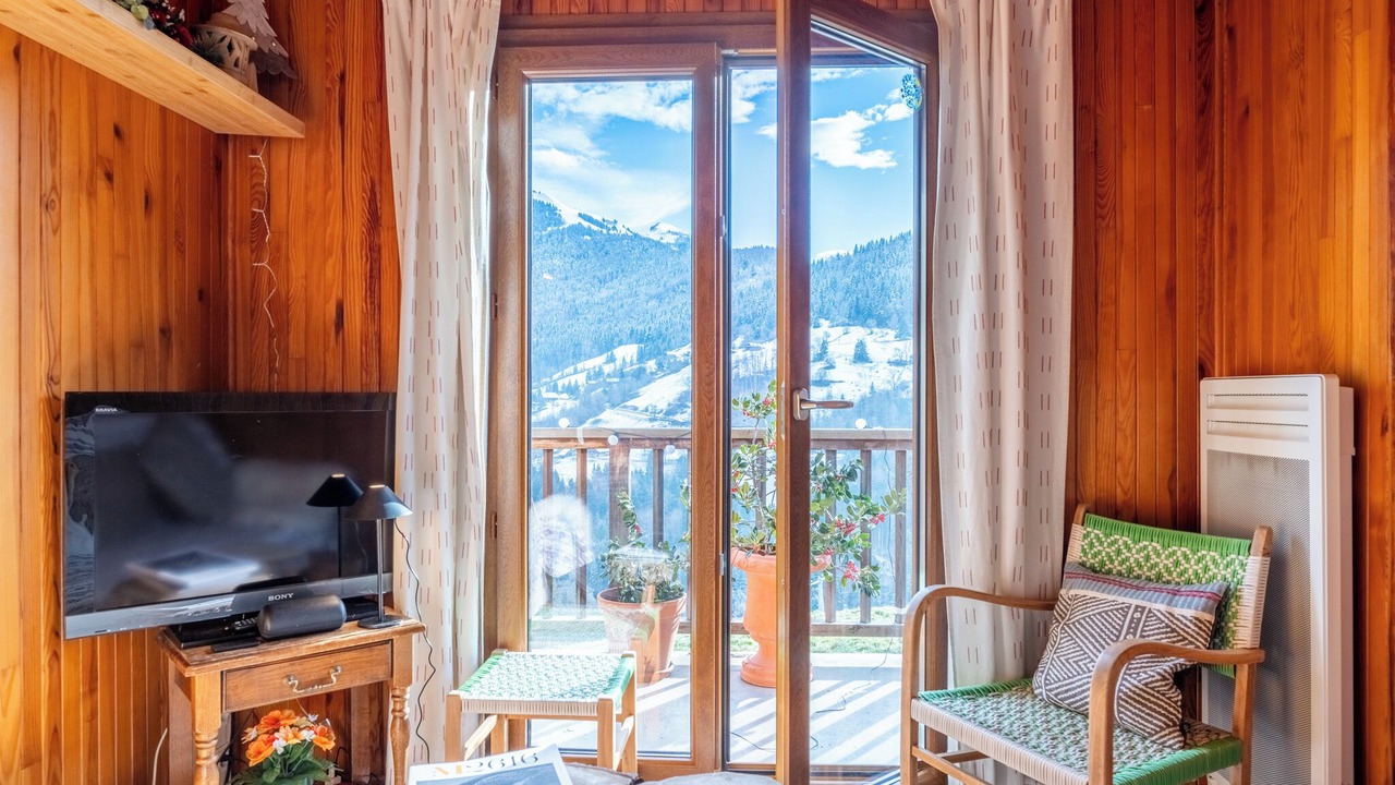 Photo of Livingroom in Les Clefs