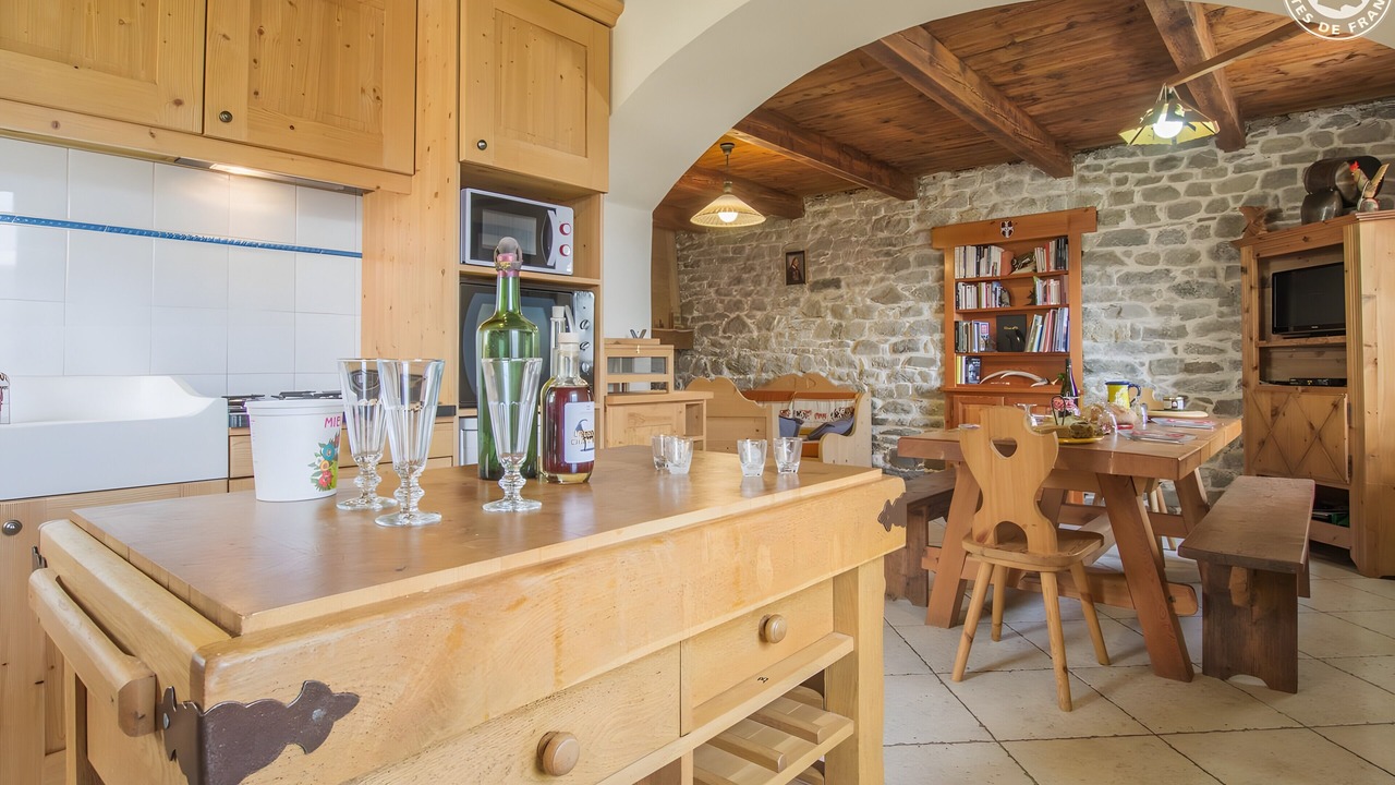 Photo of Others in Montricher-Albanne