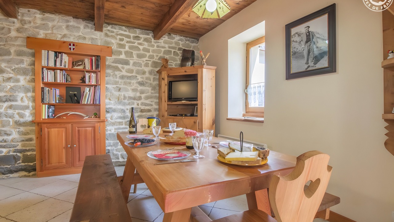 Photo of Others in Montricher-Albanne