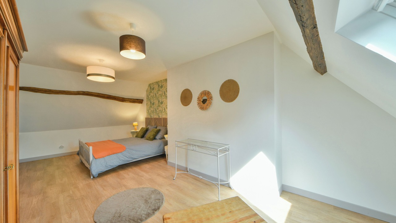 Photo of Bedroom in Saint-Symphorien