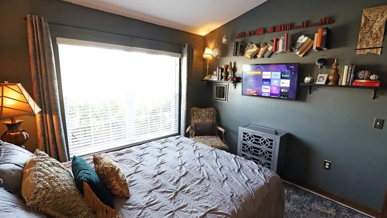 Photo of Bedroom in Lake Berkley