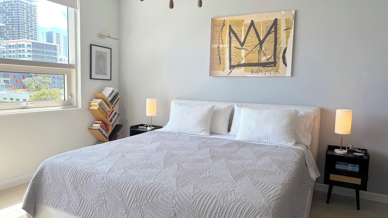 Photo of Bedroom in Midtown