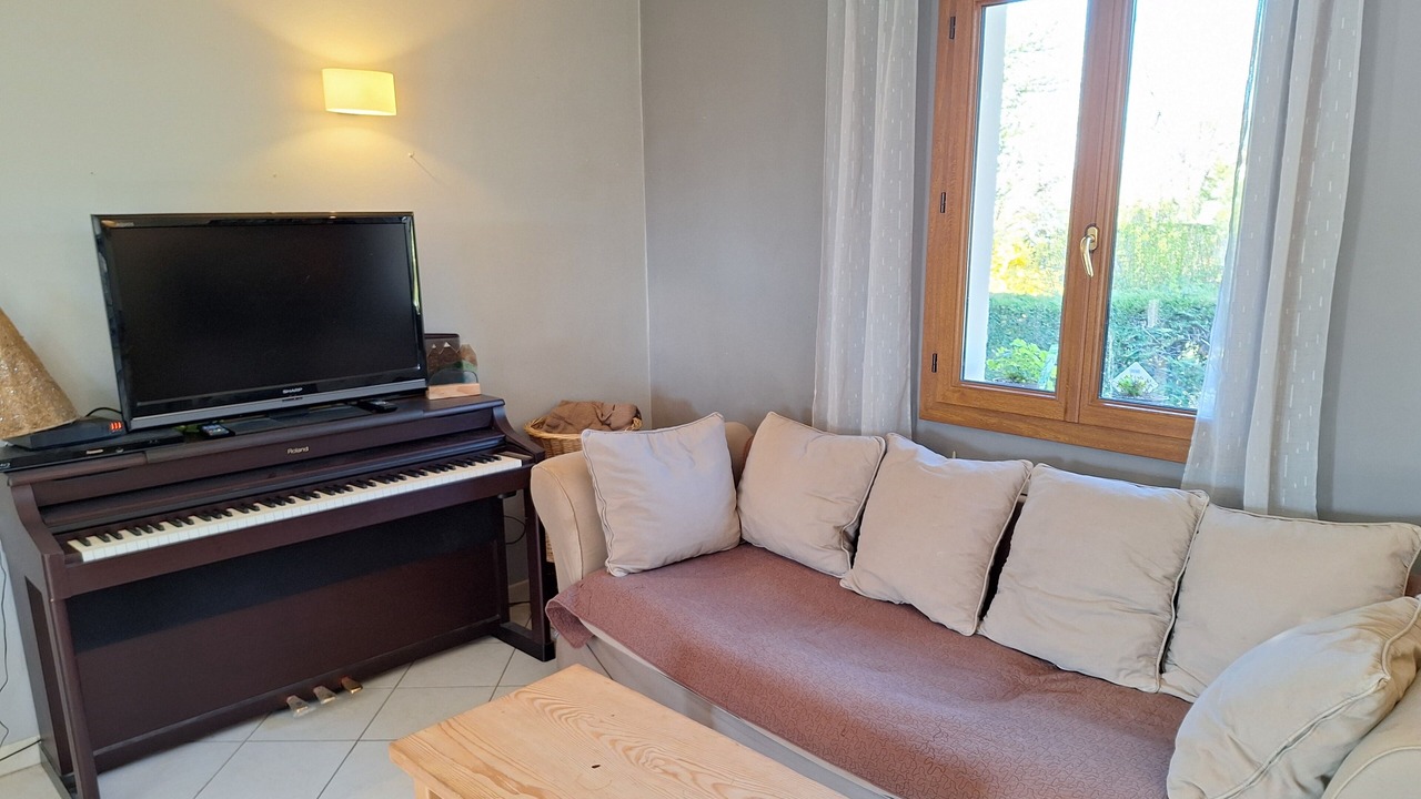 Photo of Livingroom in Bons-en-Chablais