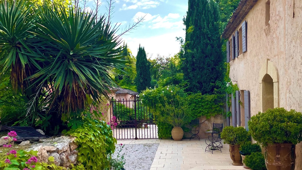 Photo of Outdoor in Le Tholonet