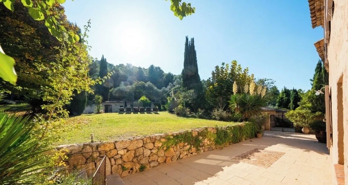 Photo of Outdoor in Le Tholonet