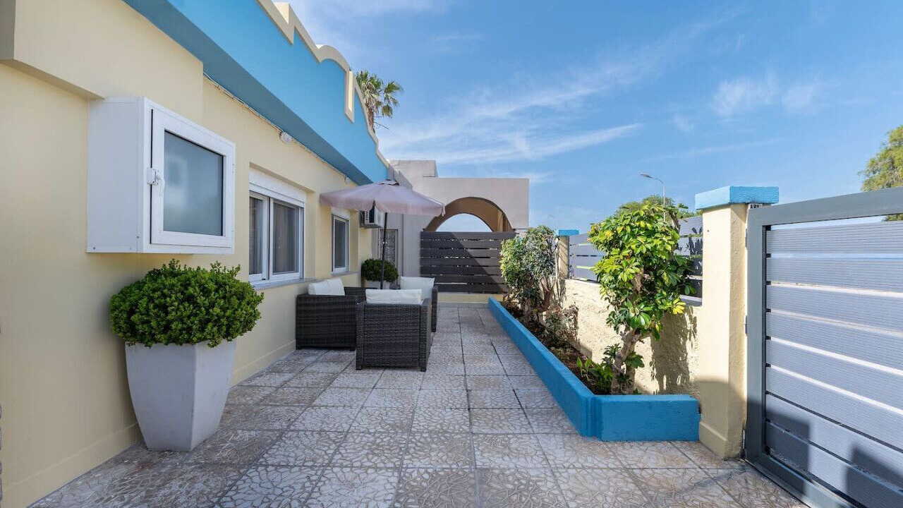 Photo of Patio Balcony in Lambi