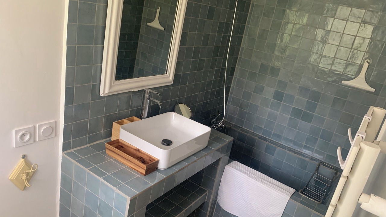 Photo of Bathroom in Pignans