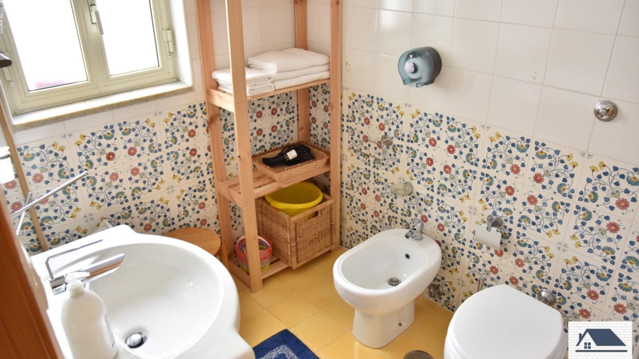 Photo of Bathroom in Marini
