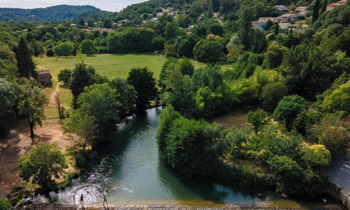 Photo of Outdoor in Vins-sur-Caramy