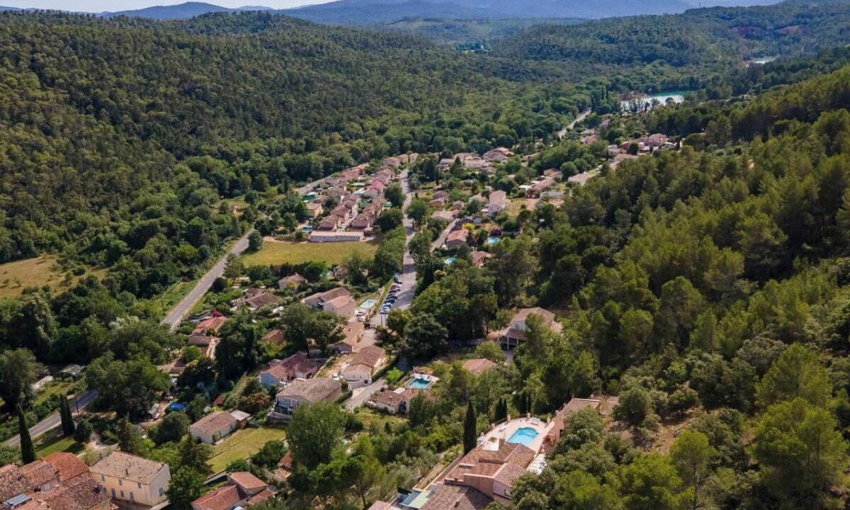 Photo of Outdoor in Vins-sur-Caramy