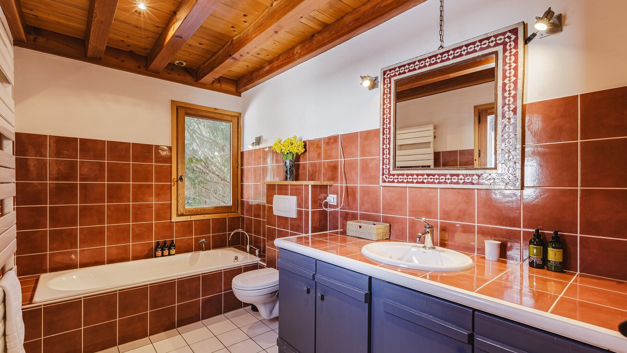 Photo of Bathroom in Montroc