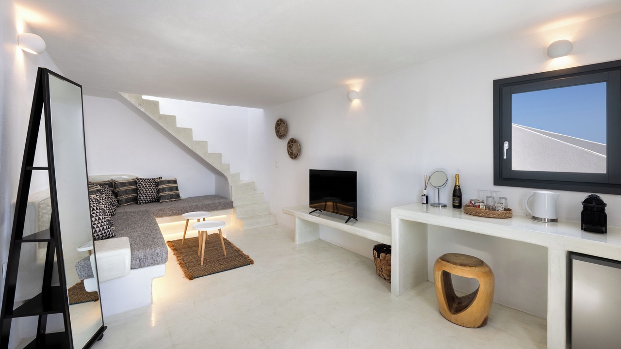 Photo of Livingroom in Akrotiri