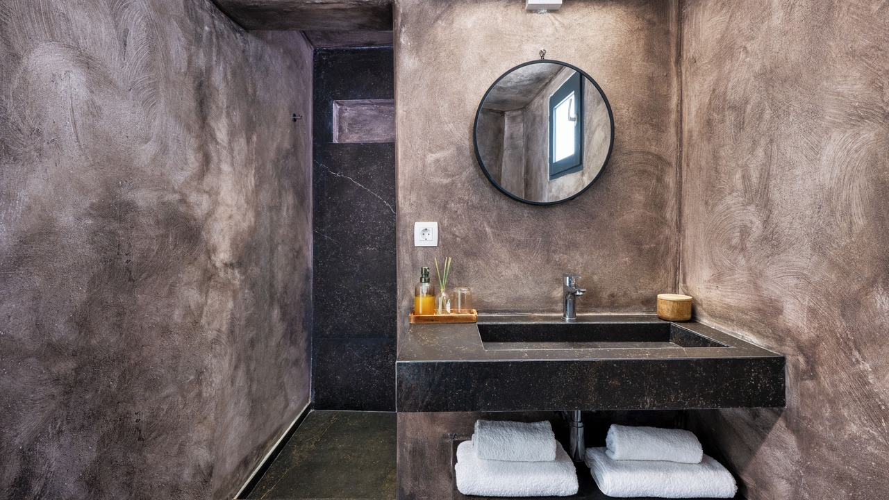 Photo of Bathroom in Akrotiri