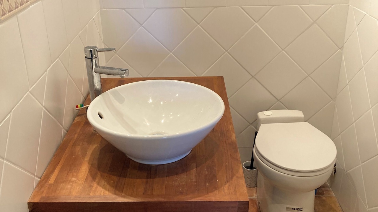 Photo of Bathroom in Varages