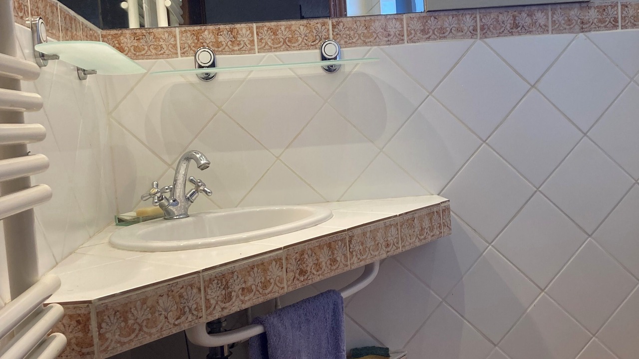 Photo of Bathroom in Varages