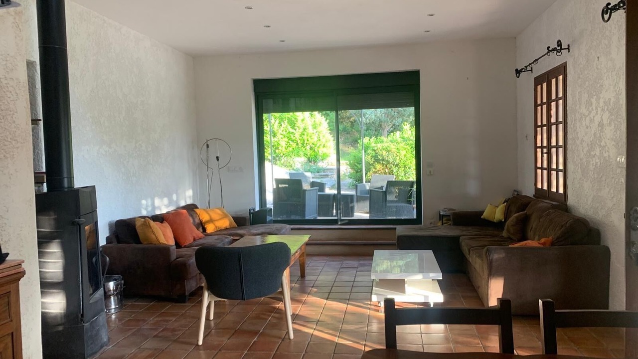 Photo of Livingroom in Varages
