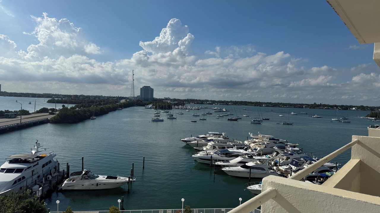 Photo of Outdoor in North Bay Village