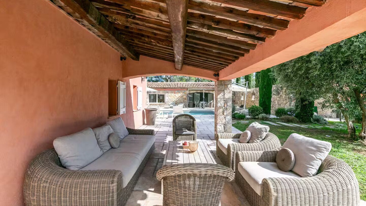 Photo of Patio Balcony in Saint-Paul-en-Foret