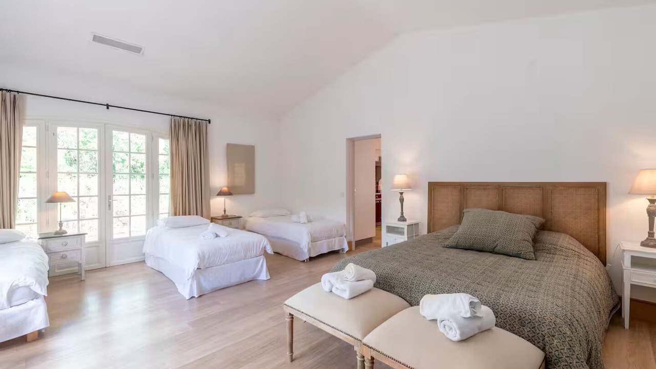 Photo of Bedroom in Saint-Paul-en-Foret