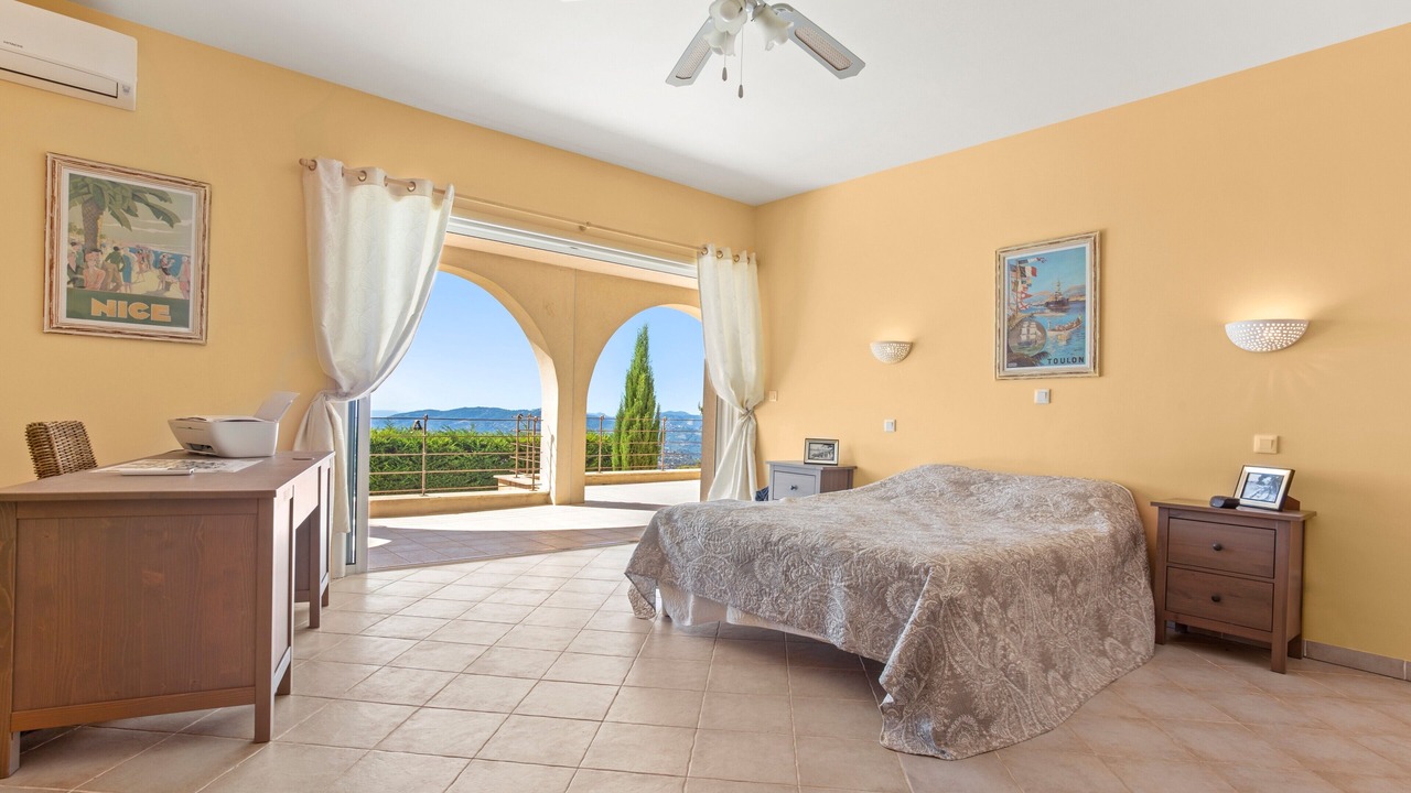 Photo of Bedroom in Cabris