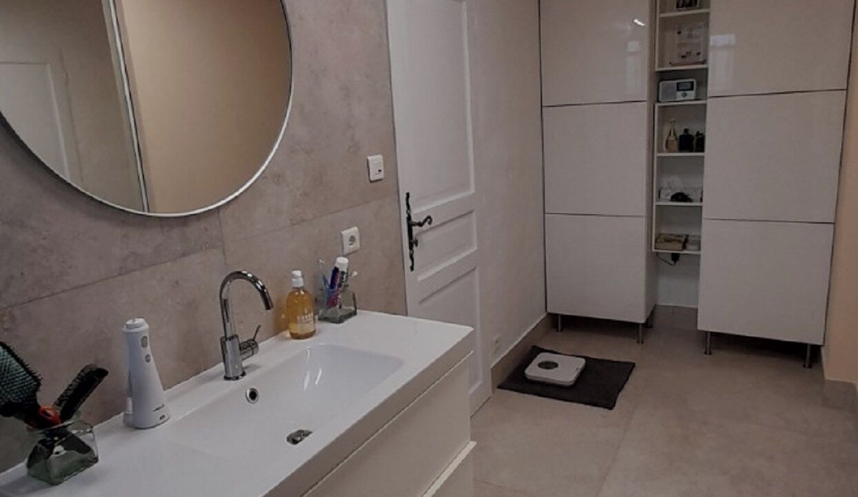Photo of Bathroom in Besse-sur-Issole