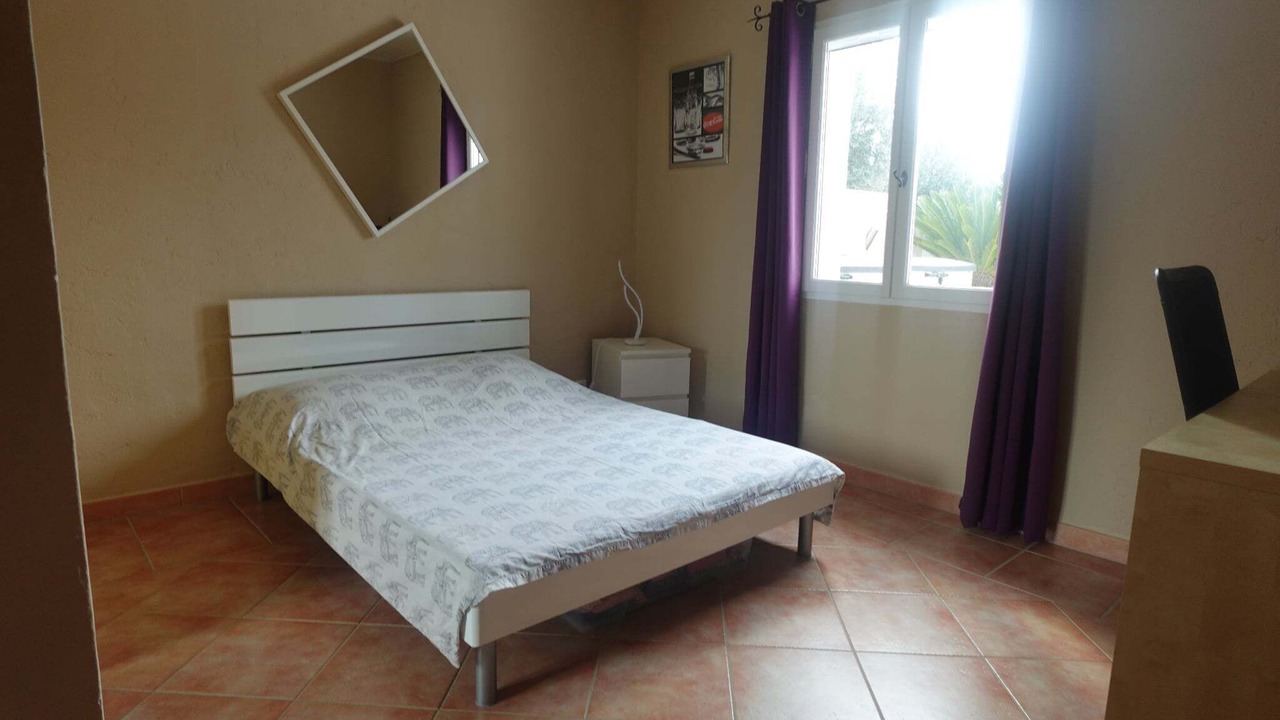 Photo of Bedroom in Besse-sur-Issole