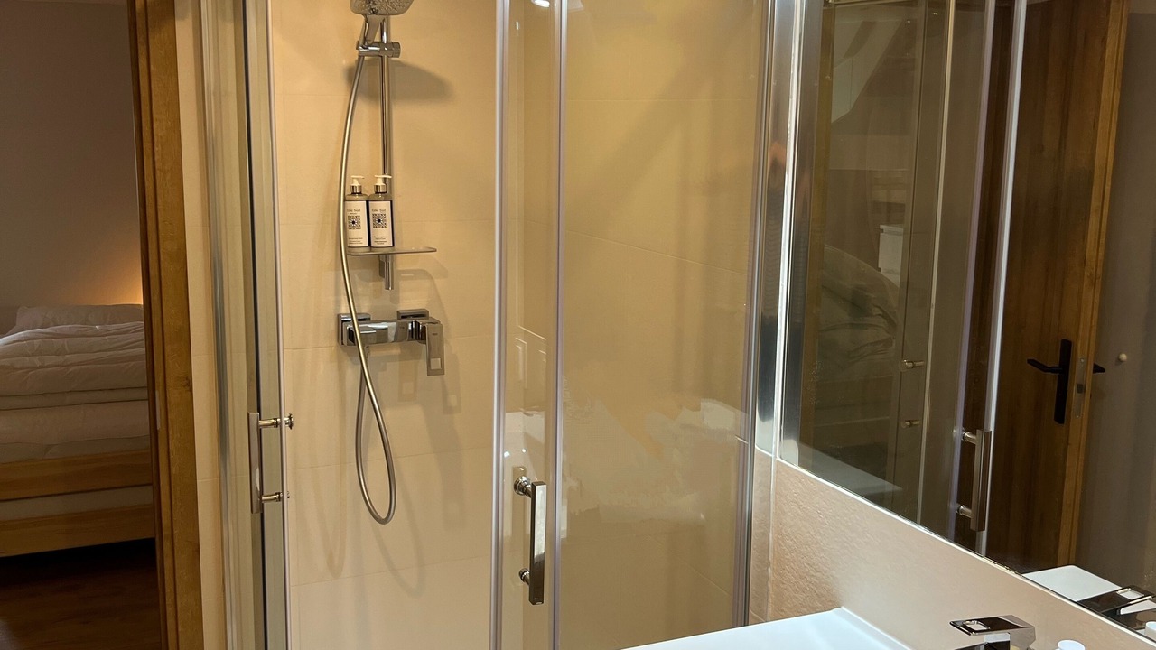Photo of Bathroom in Samoens