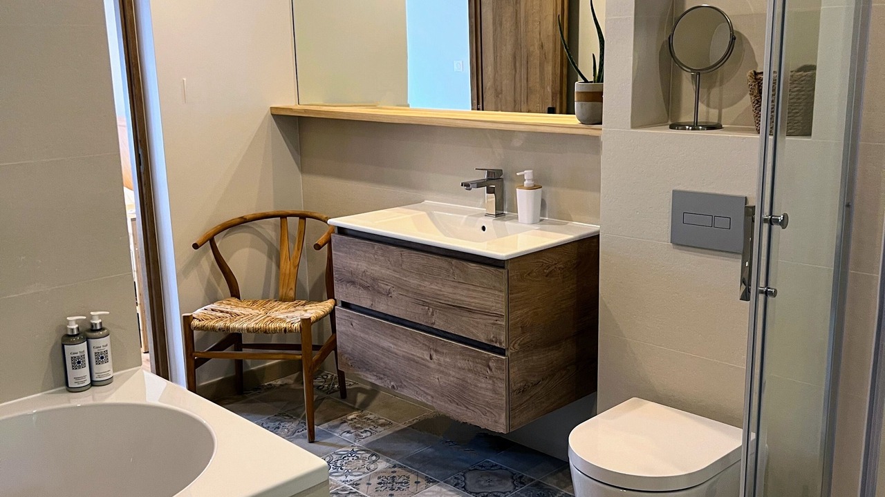 Photo of Bathroom in Samoens