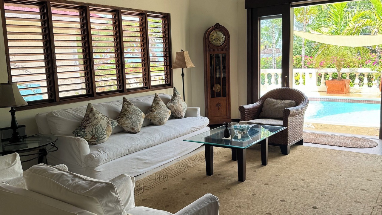 Photo of Livingroom in Silver Sands